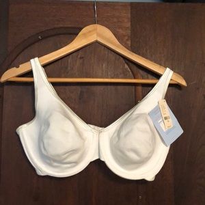 Cacique bra! 38D Brand new!
